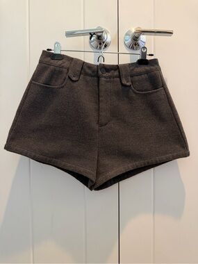 Cider Women's High-Waist Tailored Shorts - Charcoal